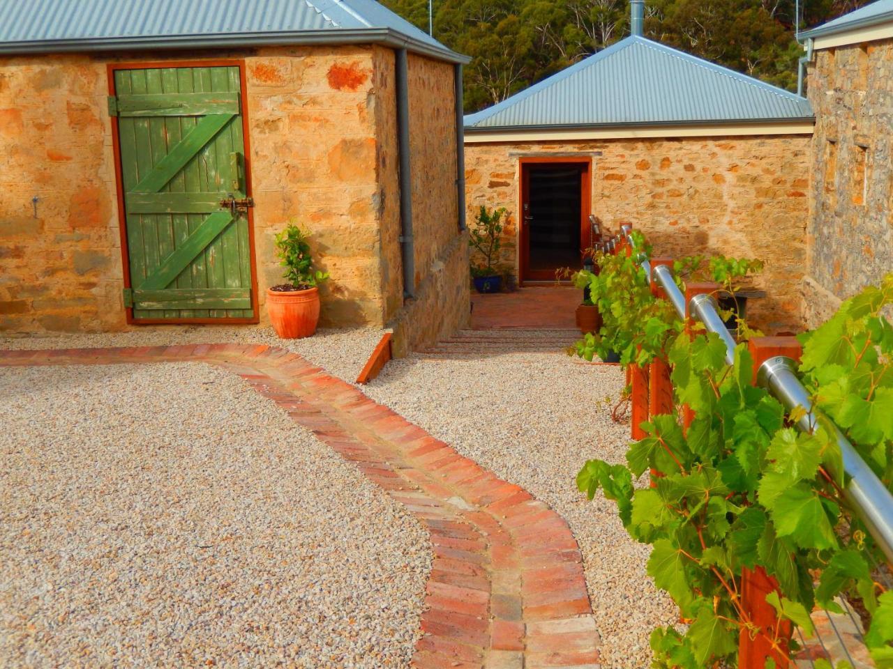 Morialta Barns Bed & Breakfast Norton Summit Dış mekan fotoğraf
